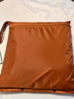 Slicker seat – New with tags